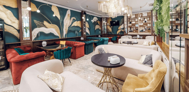 Даяна lounge
